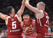 开云体育app-中国队鏖战印度队，安赛龙统治全场