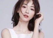 开云下载-战术交响中的闪击，三笘薰一剑封喉，曼联多维压制彰显统治力