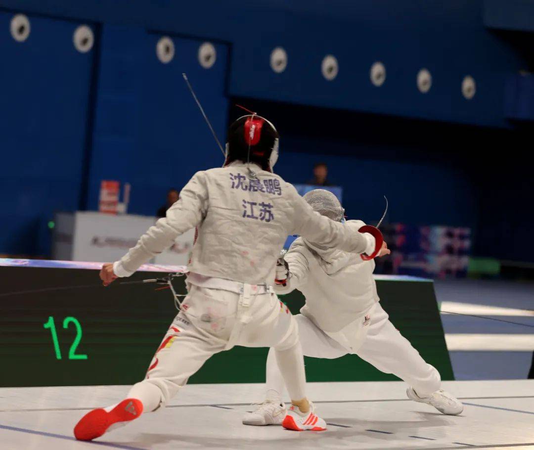 气手以惊人速度赢得击剑金牌的简单介绍 气手以惊人速度赢得击剑金牌的简单介绍