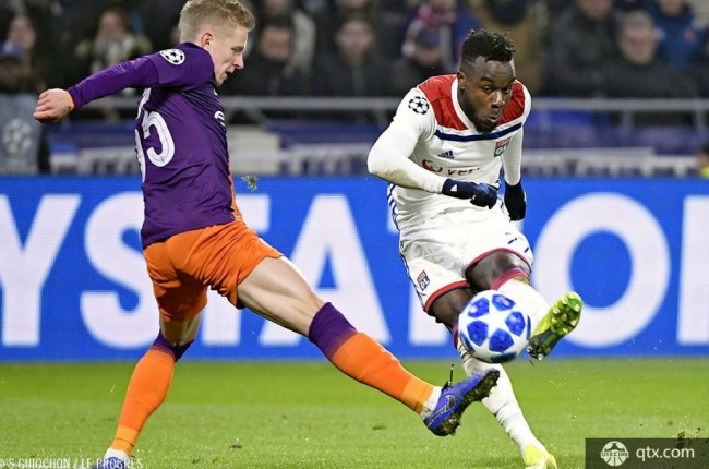 里昂绝杀英格兰，阿圭罗扛起全队