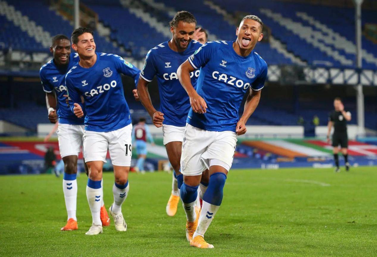 皇马碾压美国，哈弗茨状态火热