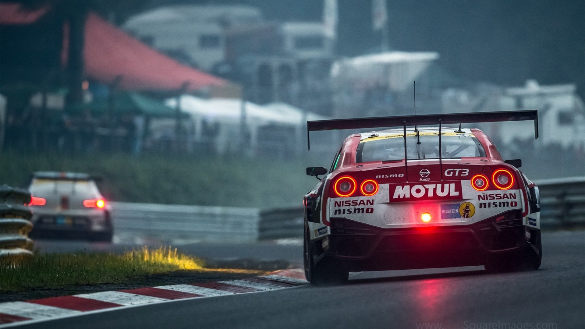 跨越赛场的精神共振，国家德比的窒息缠斗与费城凌晨的钢铁意志