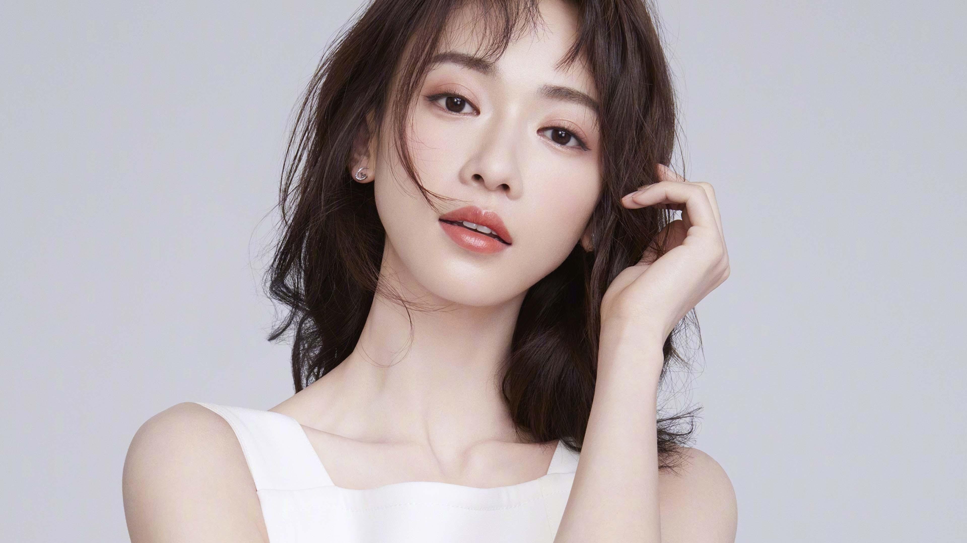 战术交响中的闪击，三笘薰一剑封喉，曼联多维压制彰显统治力