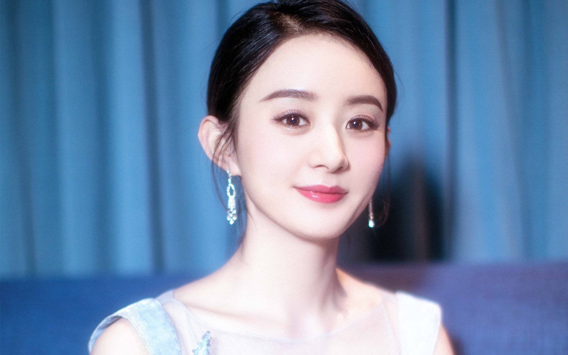 绿茵的赛道,李刚仁在F1引擎轰鸣中惊艳世界