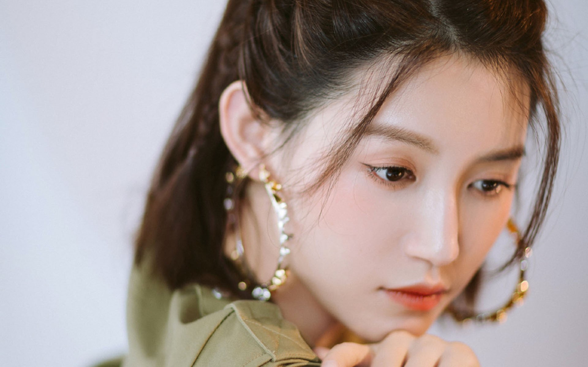 亚洲神锋与非洲铁骑，李刚仁梅开二度，几内亚强势拿下新西兰