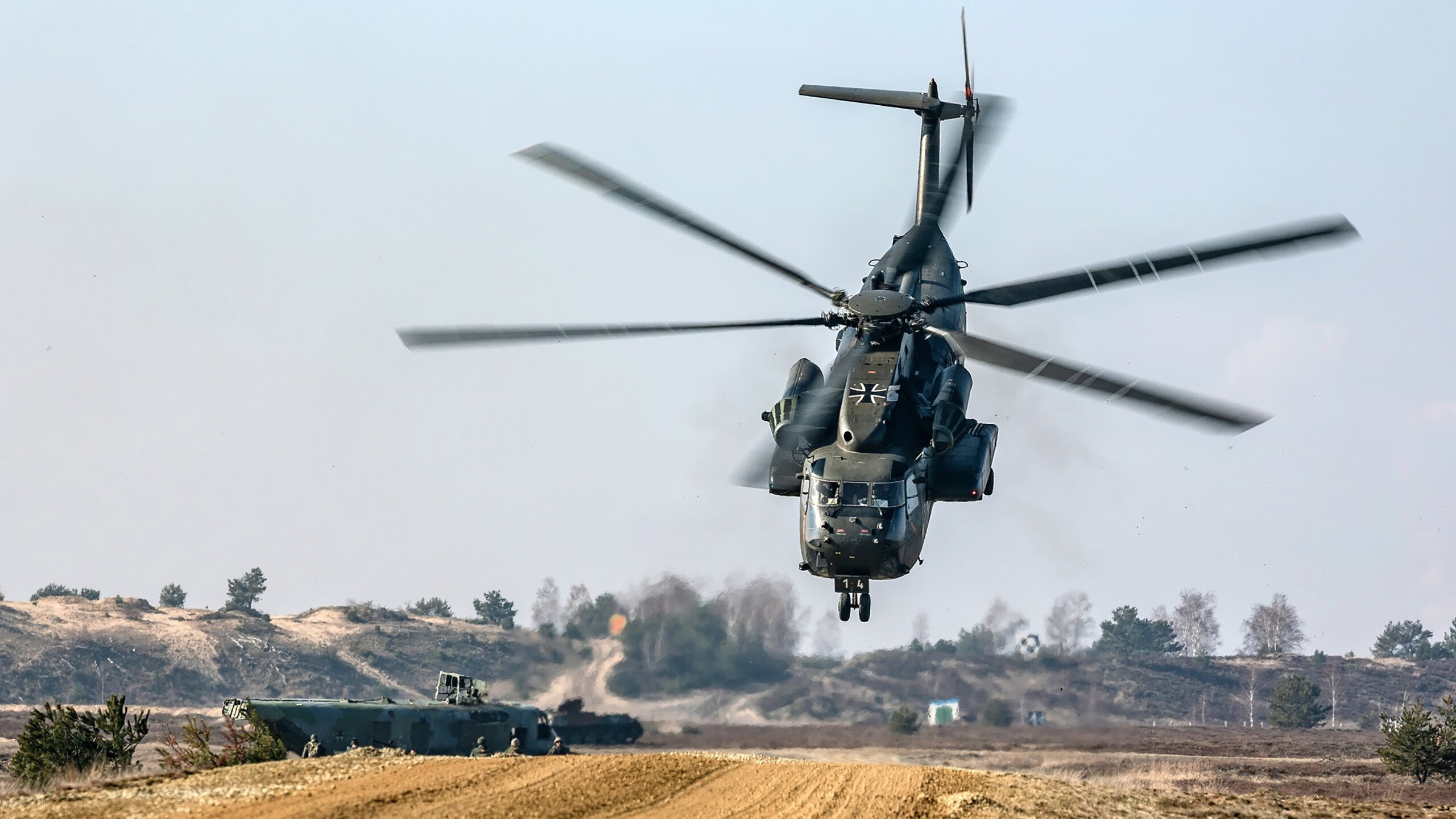 布克飙分撕裂防线 vs 吉林铁血防守窒息尼克斯