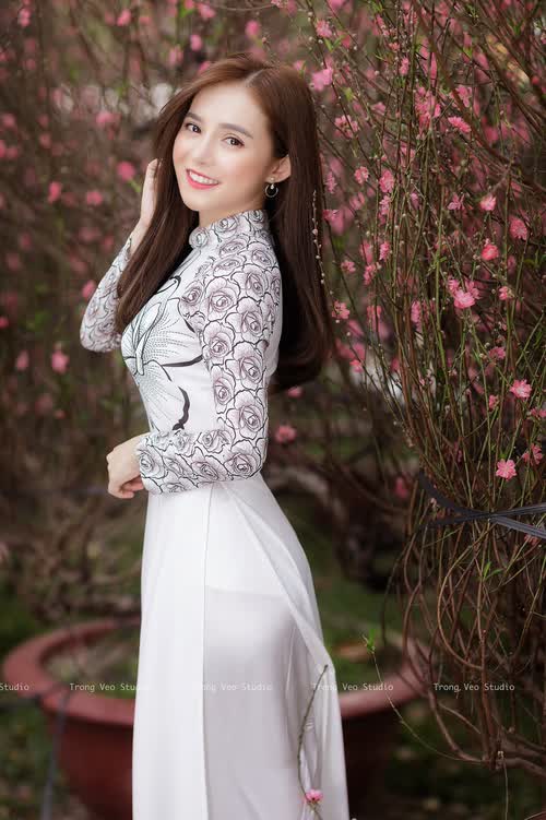 极光与仙人掌的碰撞，2026世界杯巅峰对决，凯恩用一颗进球书写芬兰神话